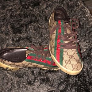 Gucci women sneakers